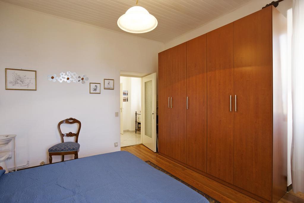 Piazzale Italia Apartamento Oggebbio Exterior foto